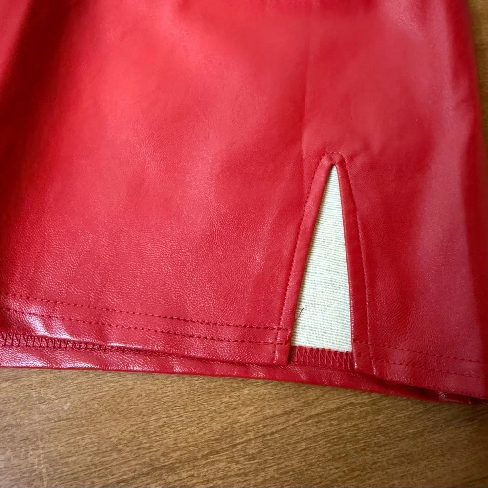 LULUS Sz XS Corte Red Vegan Leather Mini Skirt Going Out Date Night Valentines